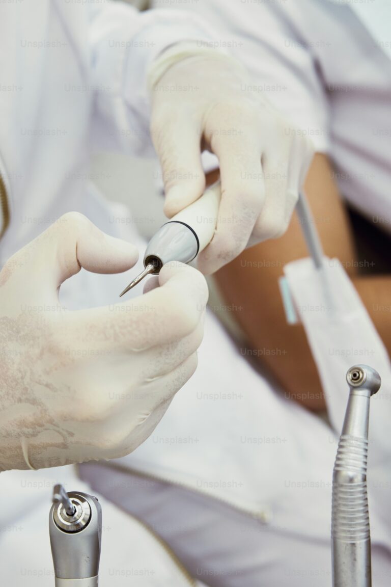 Jak wygląda diagnostyka przed leczeniem implantoprotetycznym?