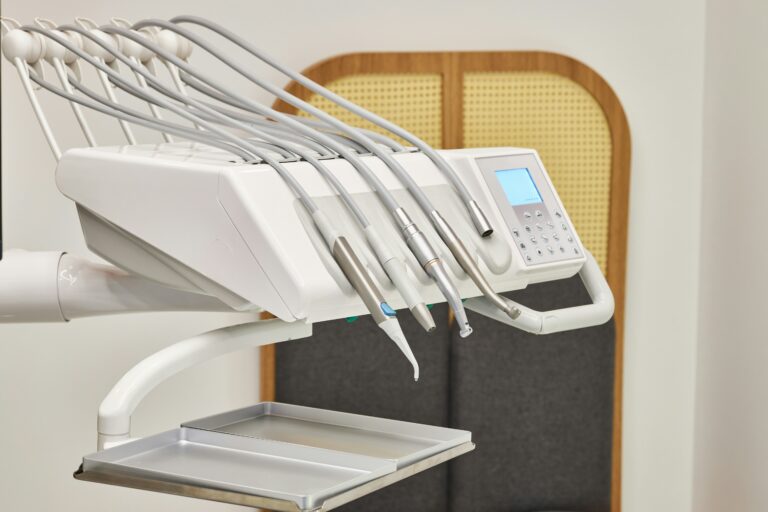 Diagnostyka radiologiczna przed zabiegiem implantologicznym – co warto wiedzieć